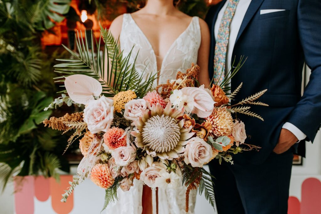 7 Tips for Caring for Your Anniversary Bouquet to Make it Last Longer